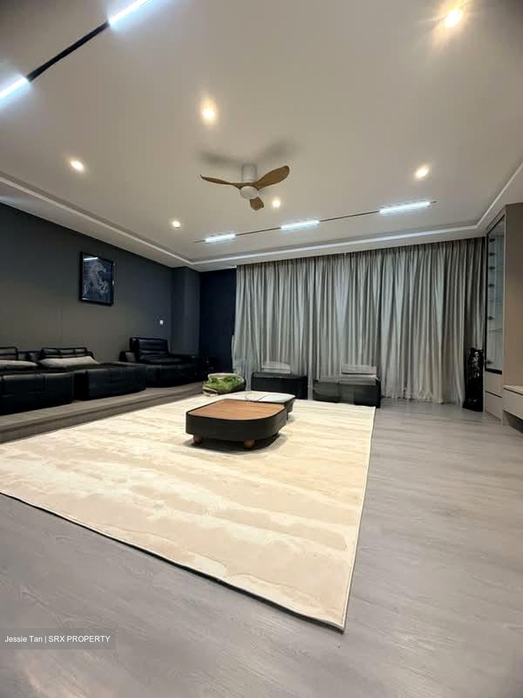 Mugliston Road (D15), Terrace #552566271